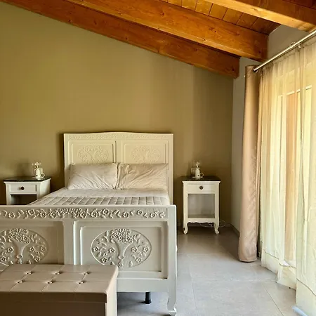 Konukevi Il Grecale - E