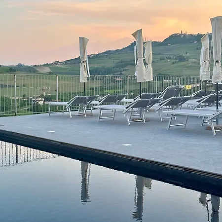 Il Grecale - E 4* La Morra